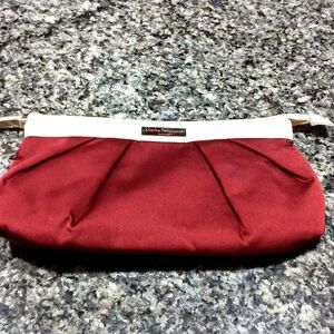 Salvatore Ferragamo EUC cosmetic /wristlet bag